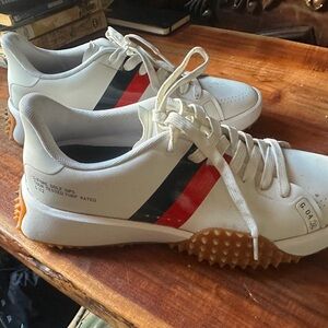 G/FORE Golf Ops Spikeless Turf Shoes White Red Black – Clean